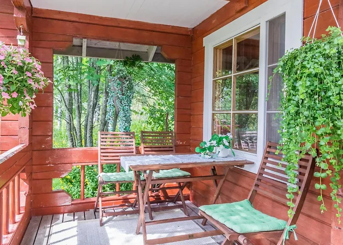 펜션 Tuomola By Interhome *